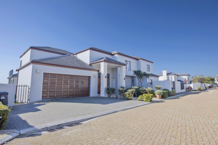 5 Bedroom Property for Sale in Big Bay Western Cape
